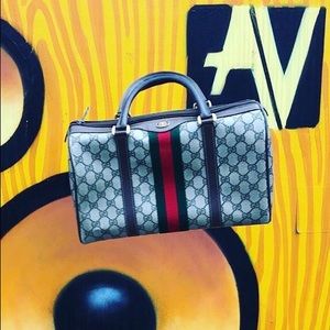 Meet your Posher, Ellyn